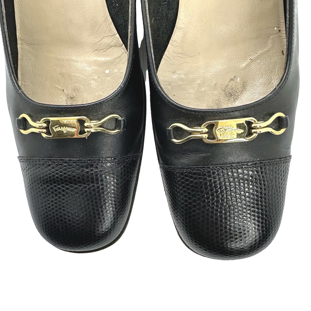 Salvatore Ferragamo Black Embossed Leather Cap Toe Pumps Shoes Narrow Size 9AA